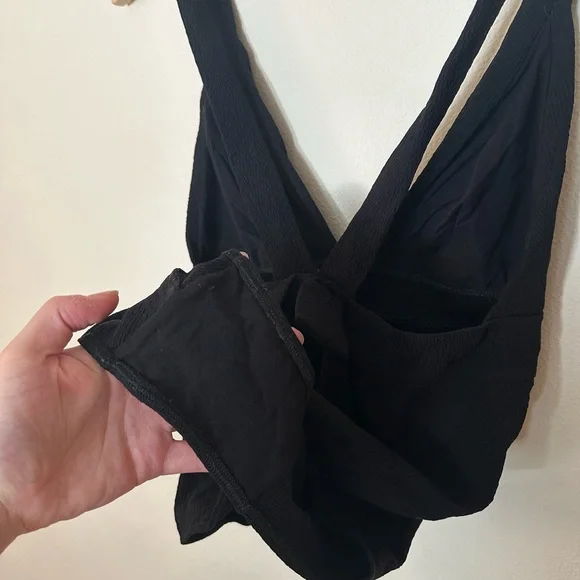 Sezane Elegant Black One-Piece Swimsuit - Picture 7 of 7